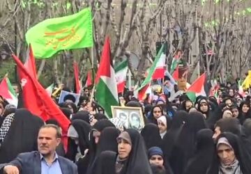 حضور دانش‌آموزان با رنگ و بویی متفاوت در راهپیمایی روز قدس 