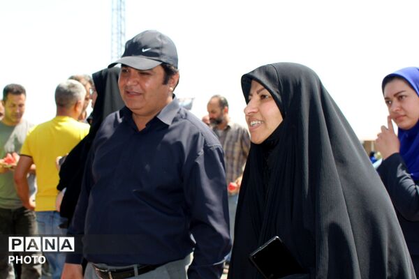 بازدید مشاور استاندار البرز از بخش‌های خدمت‌رسانی به زائران رهبر شهید