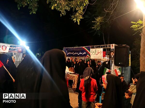 حضور پرشور دانش‌آموزان در موکب نوجوان مبارز
