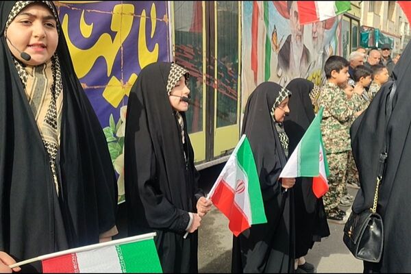 22بهمن در اسلامشهر؛ حماسه‌ای از جنس حضور