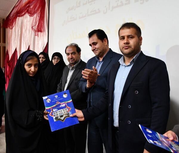 جشن ستارگان آموزش و پرورش مه‌ولات
