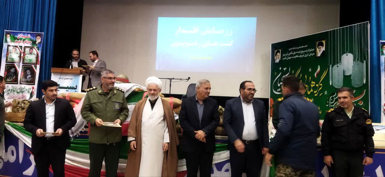 گردهمایی بزرگ بسیجیان در اسدآباد با حضور نمایندگان مجلس و امام جمعه