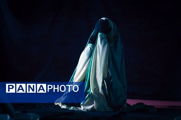 نمایش کاروان عاشقی در کرج 