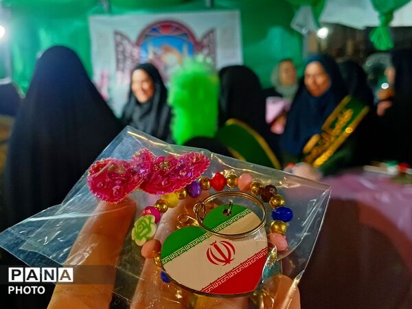 آیین معنوی و کودکانه در موکب نورانی امام رضا (ع) با نوای سوره‌های آسمانی