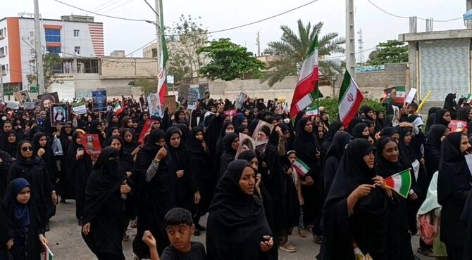 میناب یکپارچه در راهپیمایی روز قدس؛ بیعت با رهبری و تجدید میثاق با آرمان شهدا