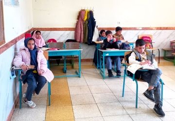 روایت یک روز مدرسه‌ای در عمار قلعه‌تک