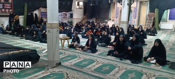 دومین روز از مراسم عزاداری سیدالشهدا امام حسین (ع)و همچنین رهبر معظم انقلاب اسلامی