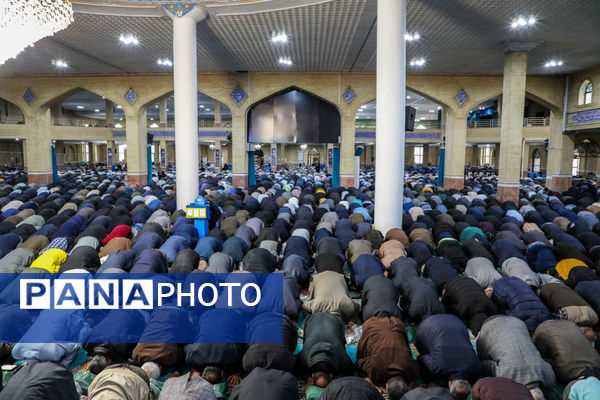 نماز عید فطر در مصلای امام خمینی (ره) ارومیه