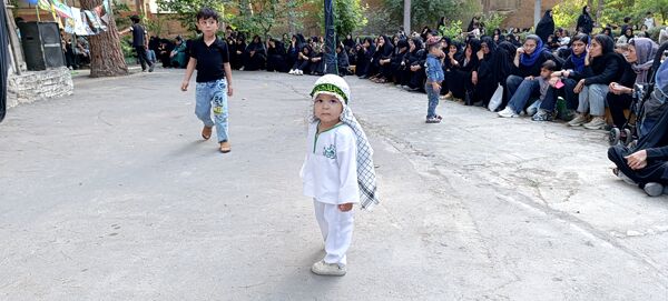مراسم شیرخوارگان حسینی در آشخانه 