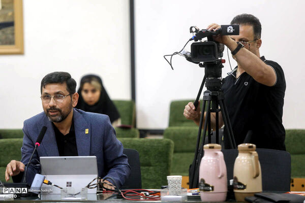 دیدار صمیمی وزیر آموزش و پرورش با اعضای کمیسیون فرهنگی مجلس شورای اسلامی