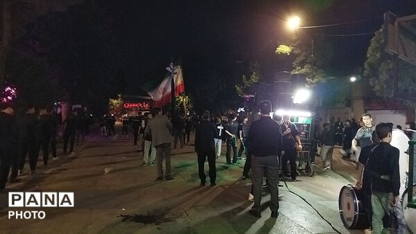 گذری بر فعالیت هیئت متحده مسجد پنج تن باغنو در شب عاشورا 