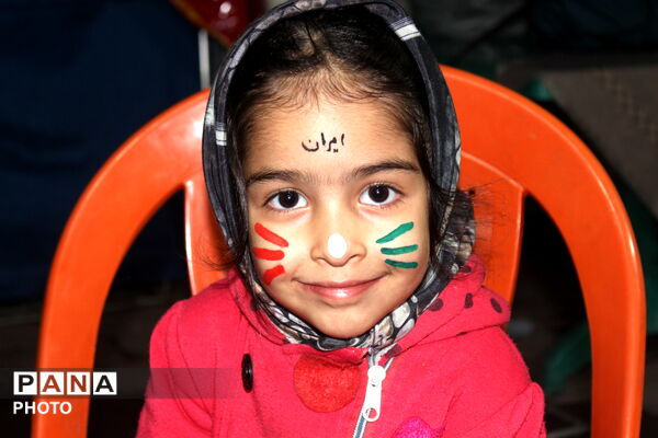 سپاه کوچک، اراده بزرگ؛ شکوه حضور نسل مبارز در قلب کرمان