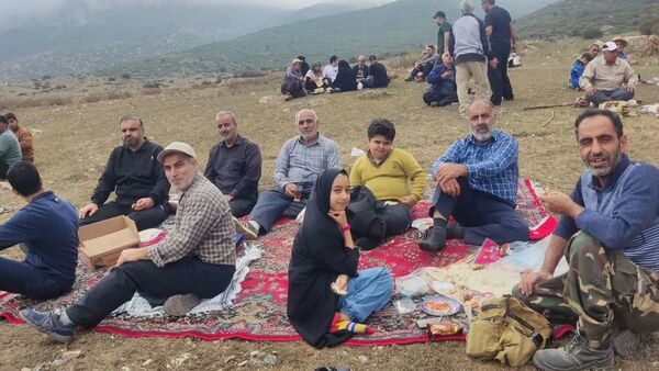 همایش پیاده‌روی خانوادگی در روستای لوط لاریجان 