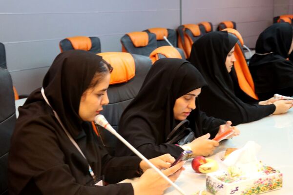 نشست خبری اتاق کنترل وضعیت ستاد انتخابات مشهد 