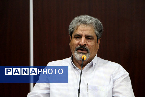 محفل قندشکن با طعم دفاع مقدس در یزد