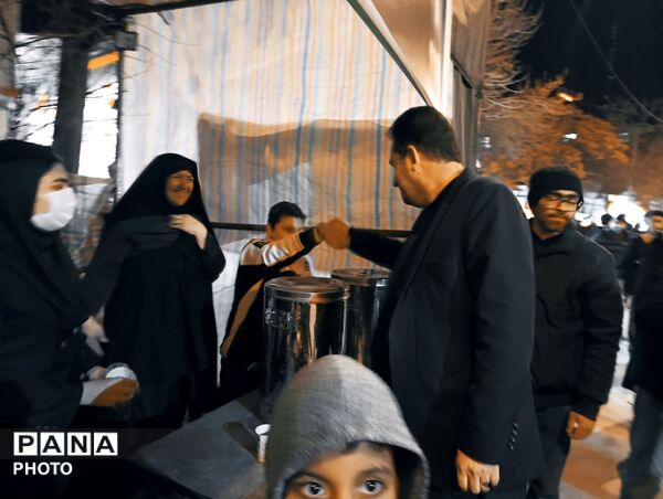 حضور ملت غیور بجنورد در شهرستان بجنورد  پی شهادت رهبر انقلاب 