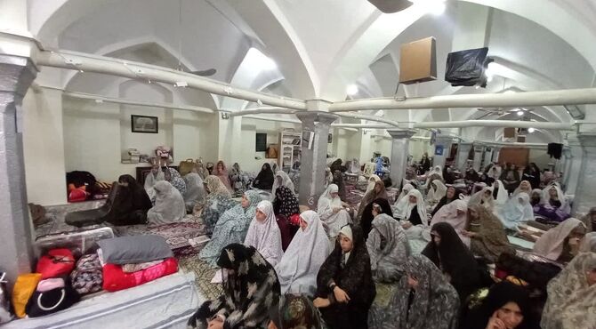  مراسم اعتکاف دانش آموزی در مسجد حجتیه فلاورجان 