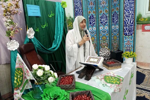 جشن ولادت امام علی(ع) در مدرسه شهید آقچه‌لو رباط‌کریم