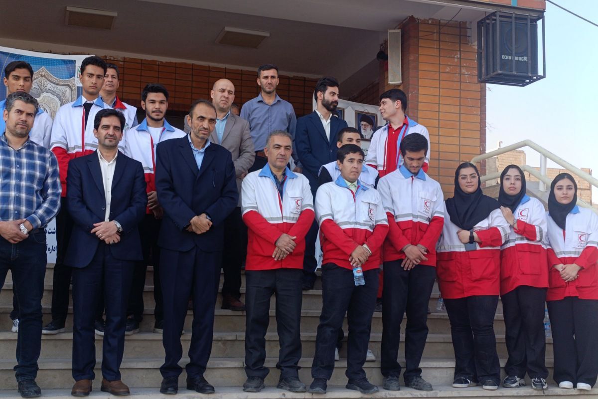 مراسم پدافند غیرعامل در دبیرستان بشارت بهارستان‌دو 