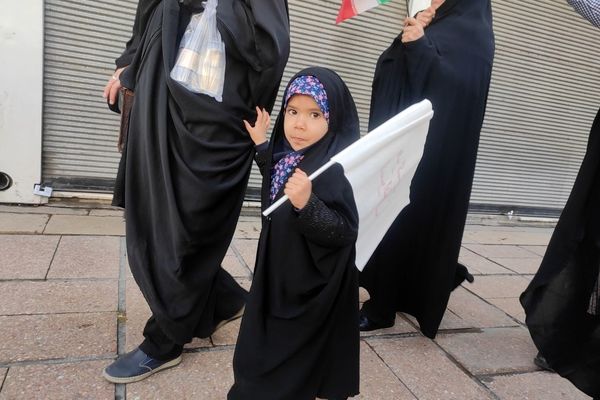 مردم انقلابی، برای وطن 