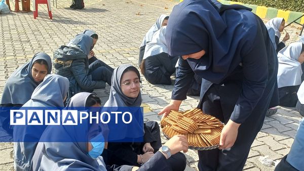 مانور زلزله در دبیرستان شاهد شهید حمامی ناحیه۶ مشهد