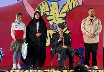 حسینی‌المدنی: اعتماد به دانش‌آموزان، هلالیتا را به سهم ۵۰ درصدی جوایز عمار رساند