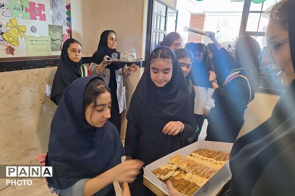 دبیرستان دخترانه شهدای فراجا، میزبان جشن جوانه‌ها