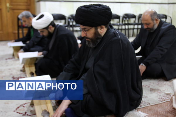 جزء خوانی قرآن کریم در حسینیه اعظم زنجان 