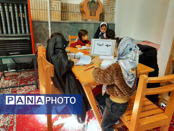 برگزاری نماز جمعه در غلامان