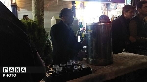 موکب مردمی شهید مصطفی صدر زاده پنجاه شب میزبان وطن پرستان نیشابوری 