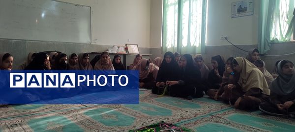 برگزاری مراسم سه‌شنبه‌های مهدوی در مدرسه فروغ رضوان