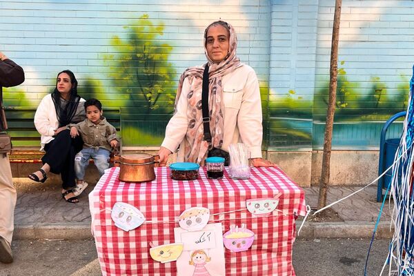 مهد اولیا؛ ابتکار خلاقانه معاون پرورشی دبستان سعادت برای مشارکت ویژه اولیا با کادر مدرسه