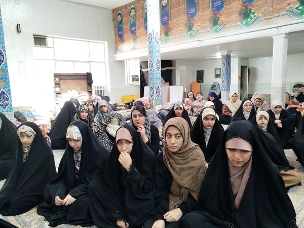 حضور پرشور نوجوانان در اعتکاف دانش‌آموزی مسجد امام سجاد(ع)