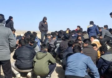 طبیعت‌گردی دانش آموزان دبیرستان شهید فلاحتی مروست 