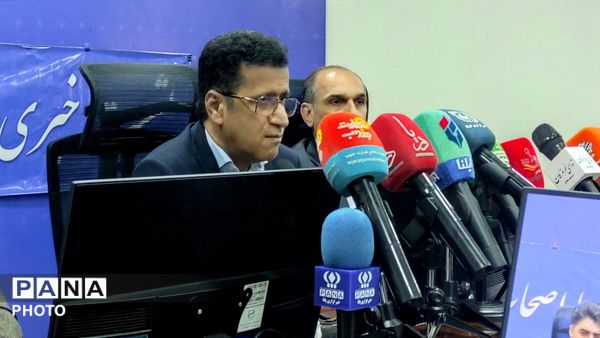 نشست خبری مدیرکل آموزش و پرورش هرمزگان با حضور اصحاب رسانه