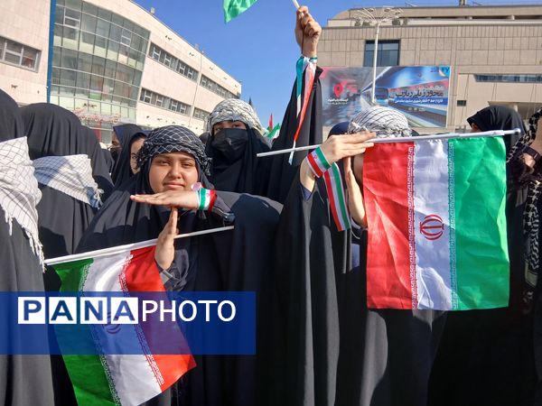 ۱۳ آبان،  روز آشکار ساختن ناتوانی استکبار 