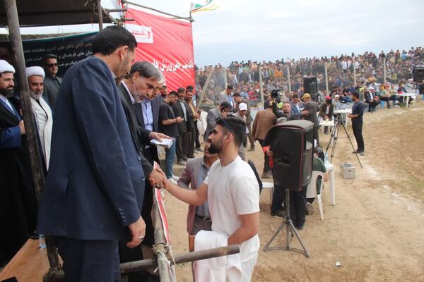 گود کشتی باچوخه امام‌مرشد شهرستان فاروج