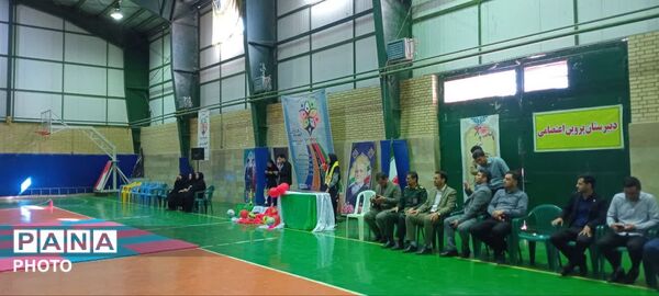 آیین افتتاحیه المپیاد ورزشی درون مدرسه ای در شهرستان کلات