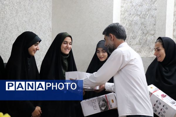 تجلیل از خبرنگاران مرکز استان چهارمحال بختیاری