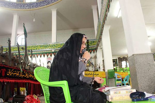 اعتکاف دانش‌آموزی در شهر کرمان