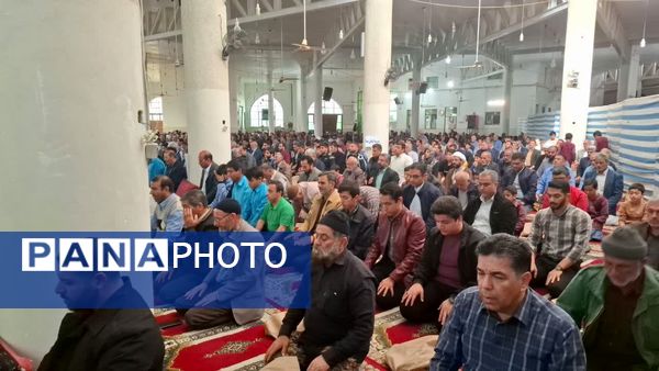 حلقه‌های میقات الصالحین باحضور دانش‌آموزان در مصلی شهرستان دامغان