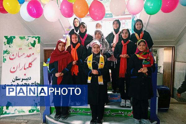 جشن نیمه شعبان در دبیرستان حاج محمود رضوی ناحیه ۴ شیراز