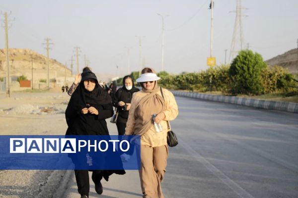 آیین پیاده‌روی جاماندگان اربعین در گچساران 
