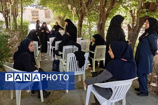 برگزاری دوره توانمند سازی مربیان پیشتاز در منطقه پردیس 