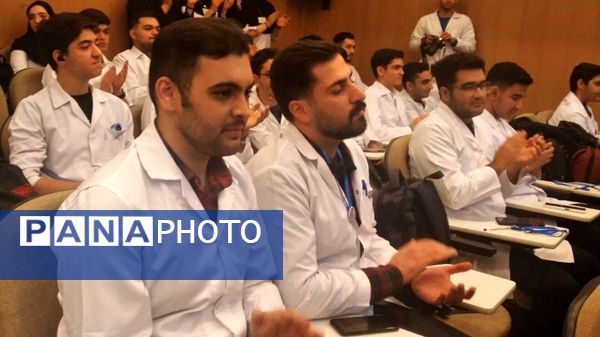 جشن روز پرستار در دانشکده علوم پزشکی دانشگاه آزاد اسلامی واحد کرج 