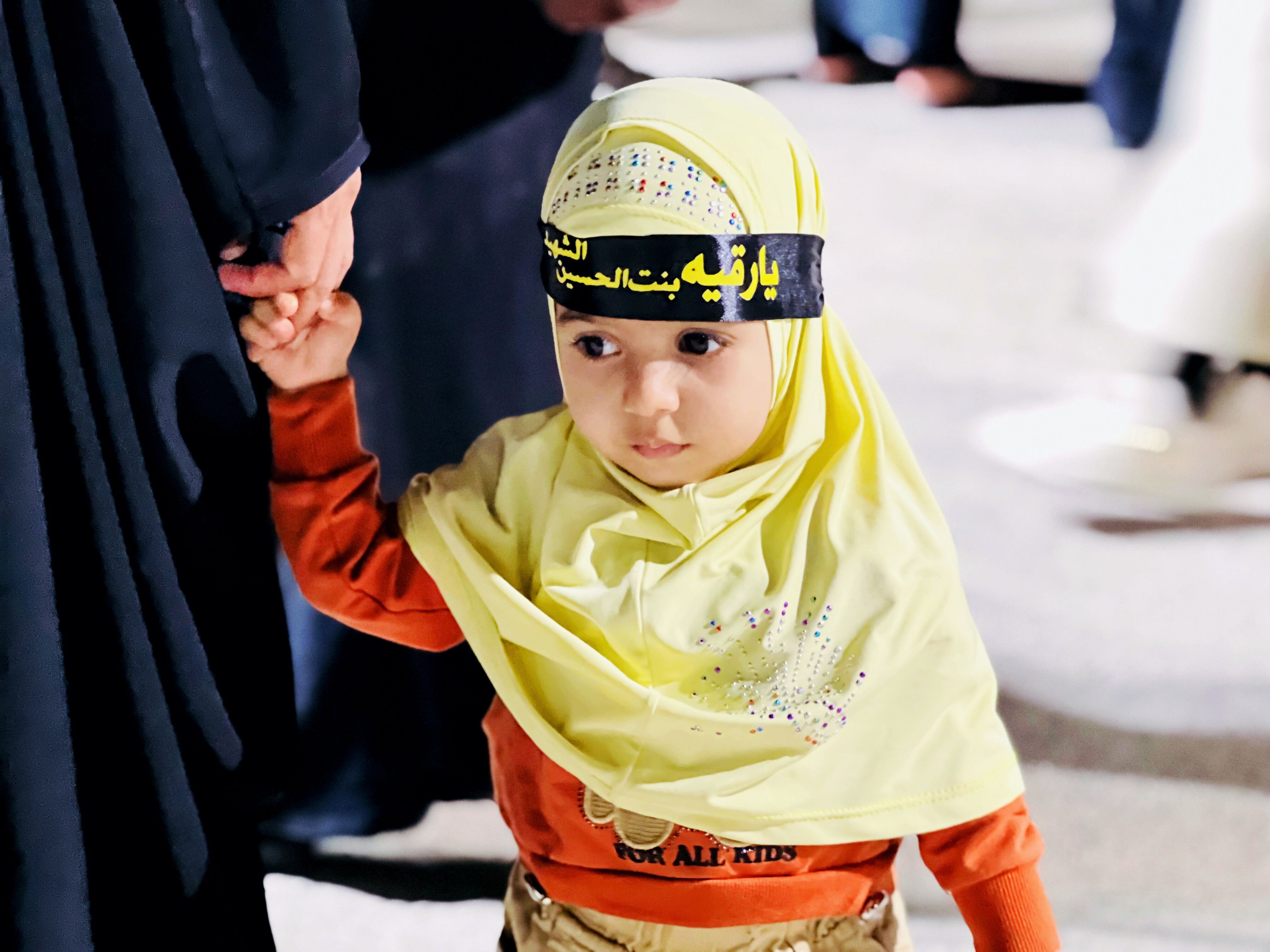 ایستادگی با چاشنی وحدت