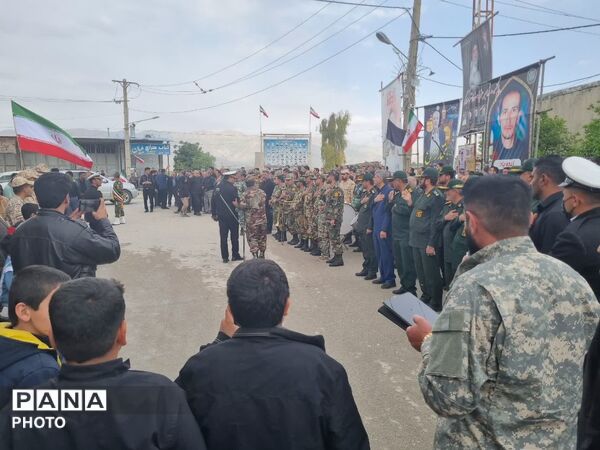 مراسم تشییع پیکر شهید اقتدار در روستای بلیان