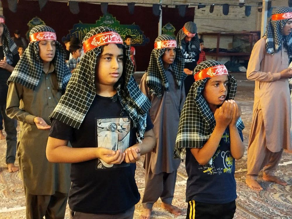 سوگواره احلی من العسل در قلعه‌گنج