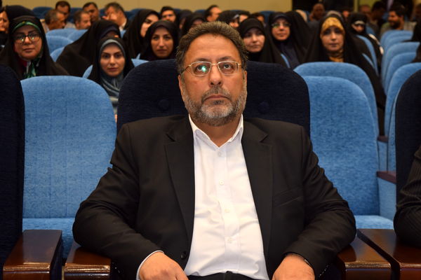 مراسم گرامیداشت مقام معلم و تجلیل از طلایه‌داران تعلیم و تربیت منطقه ۱۴ 