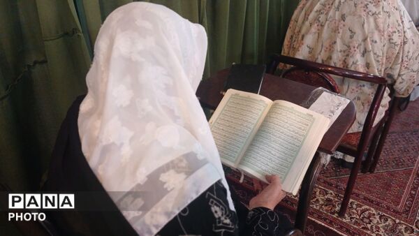 طنین گام‌های استوار در فارسان؛ نمازجمعه‌ای به وسعت همدلی